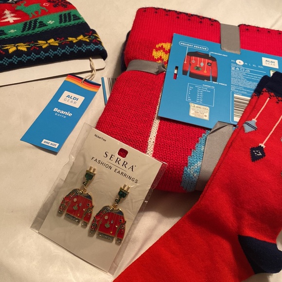 Aldi Gear ugly sweater set - Picture 6 of 6
